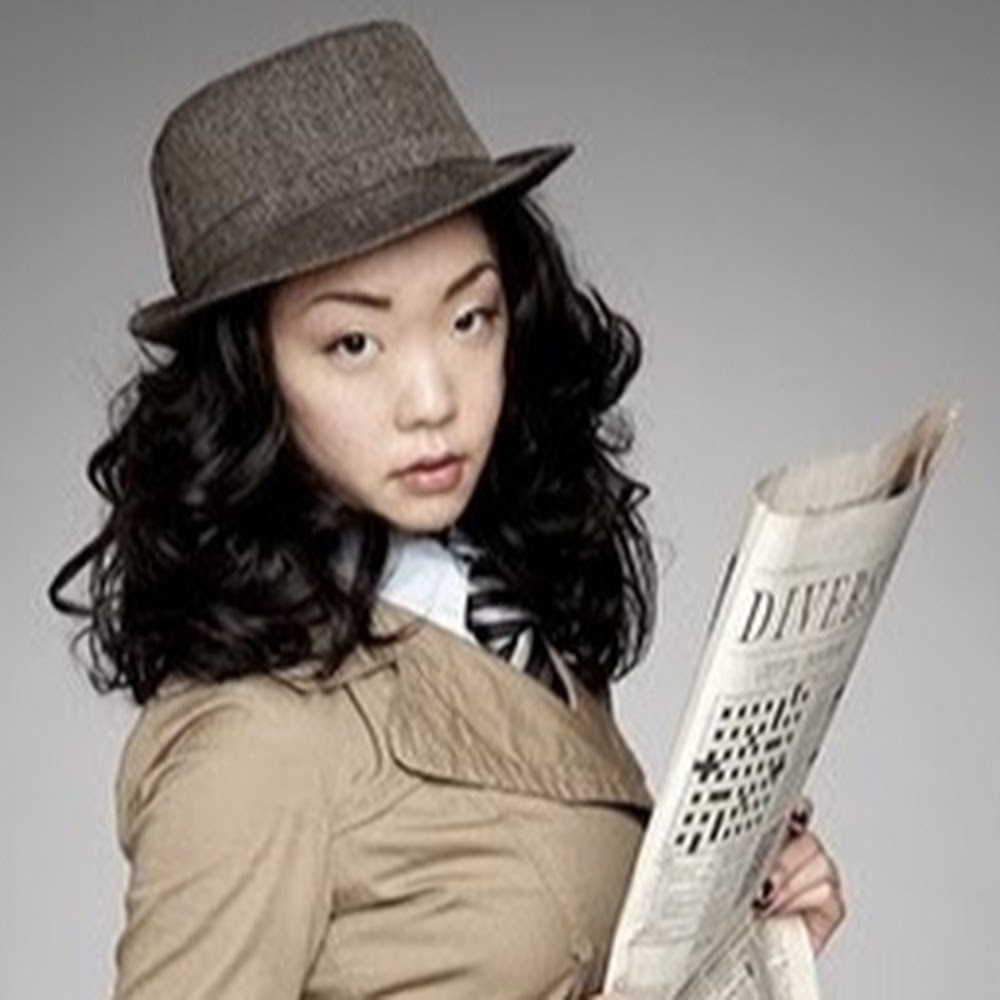 Meet your Posher, Esther